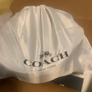 Brand New Coach Purse never worn or used